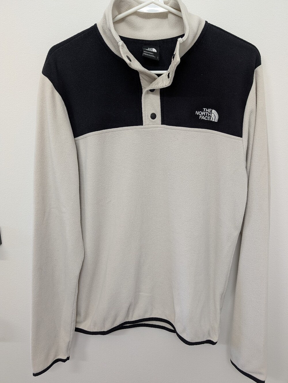 The North Face Cream Fleece Pullover